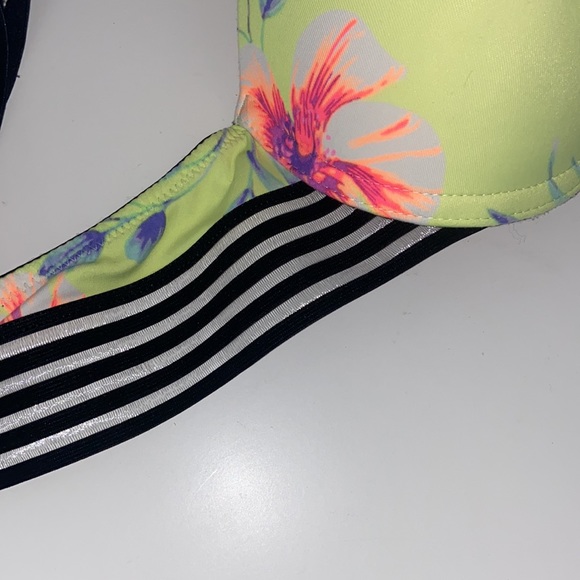 PINK VS wear everywhere push up bra - Picture 7 of 9